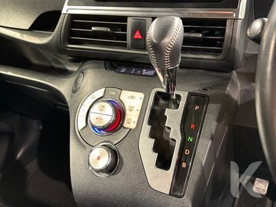 2021 Toyota Sienta