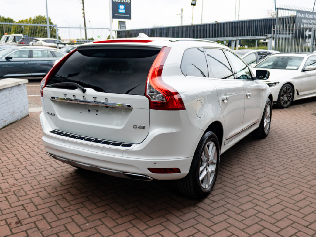 2017 Volvo XC60
