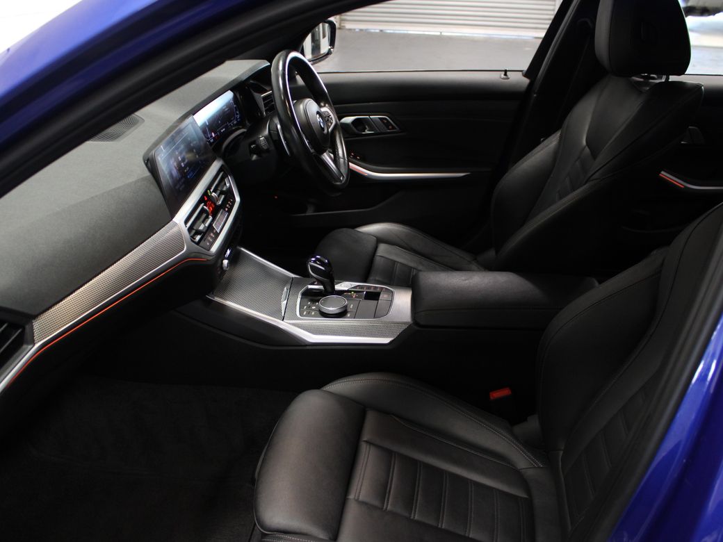 2021 BMW 330