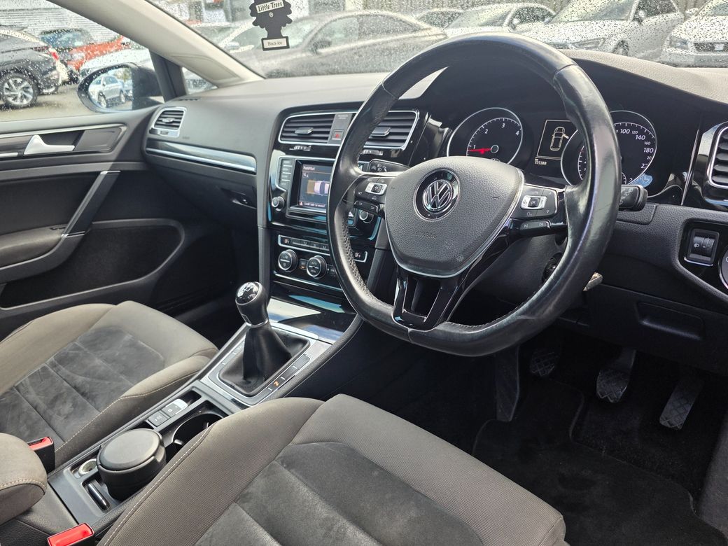 2015 Volkswagen Golf