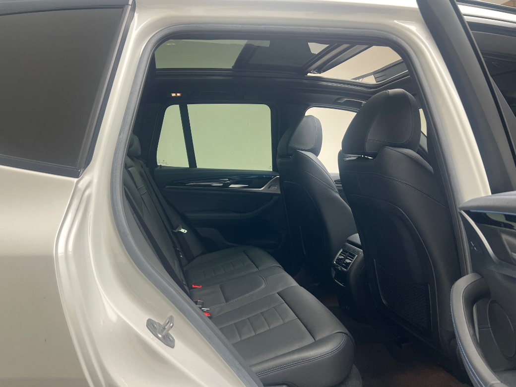 2022 BMW iX3