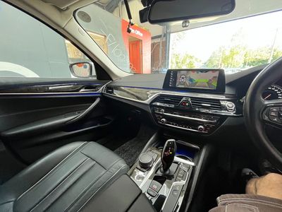 2017 BMW 5 Series