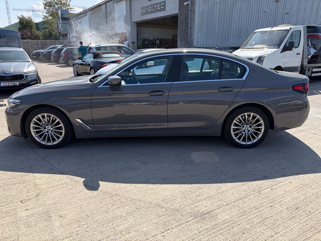 2022 BMW 5 Series