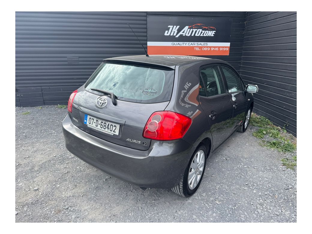 2007 Toyota Auris