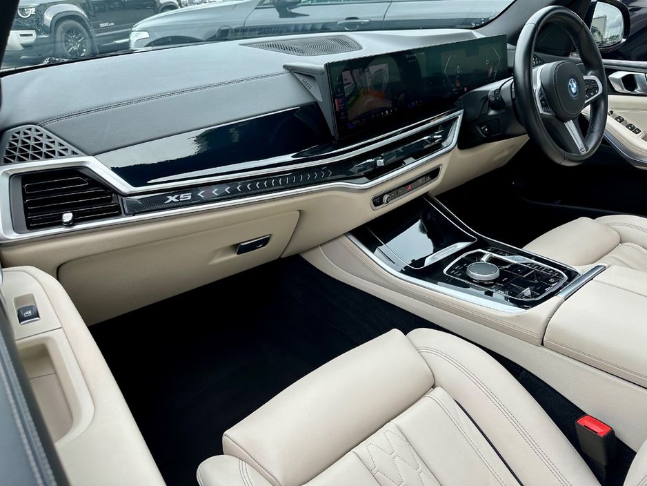 2023 BMW X5
