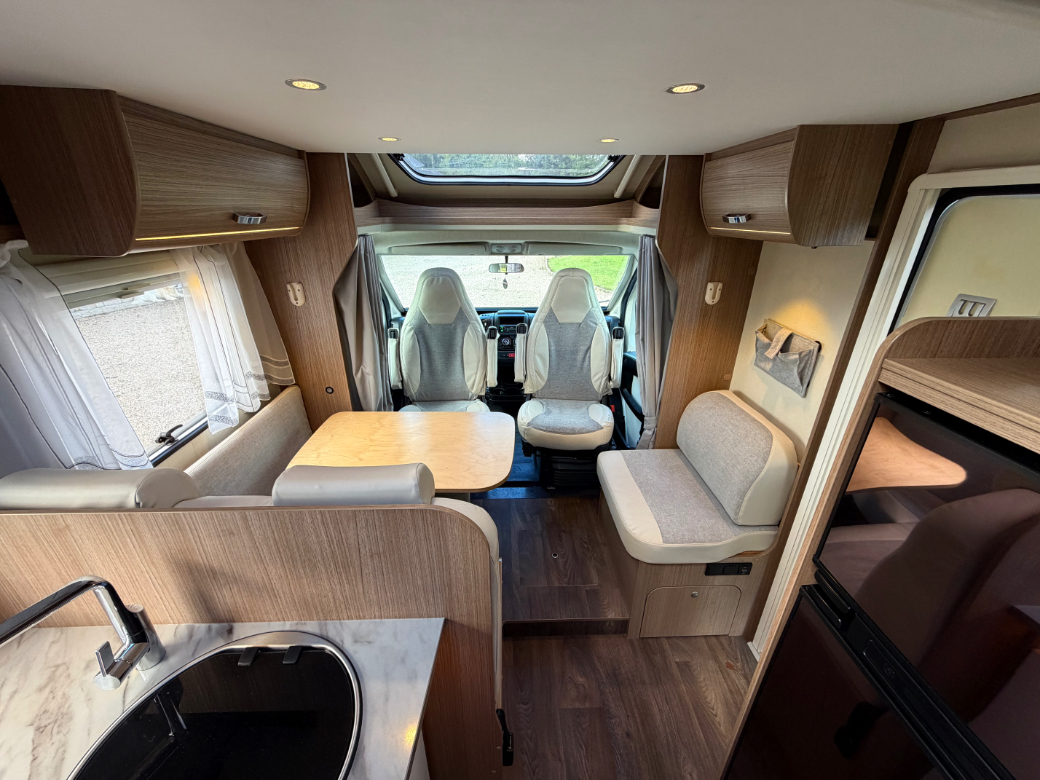 2018 CARADO  T449 LOW PROFILE L.H.D AUTO 