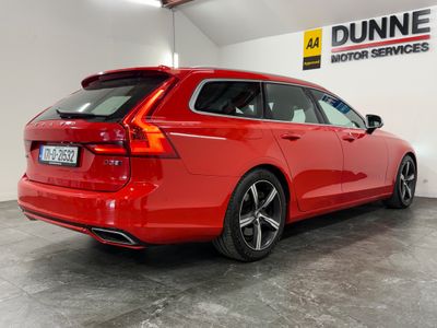 2017 Volvo V90