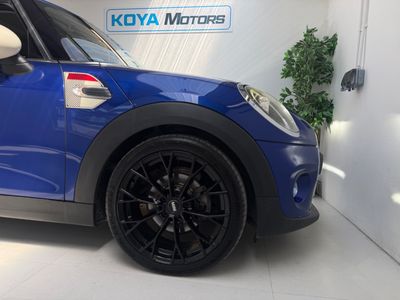 2019 Mini Hatch