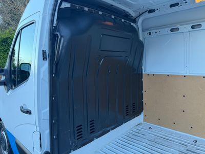 2023 Renault Master