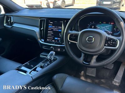 2025 Volvo V60