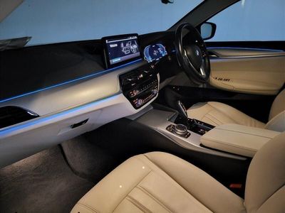 2021 BMW 5 Series
