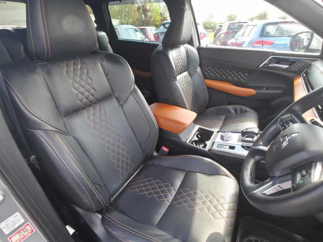 2022 Mitsubishi Outlander