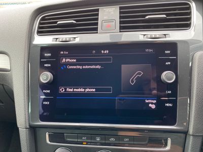 2019 Volkswagen Golf
