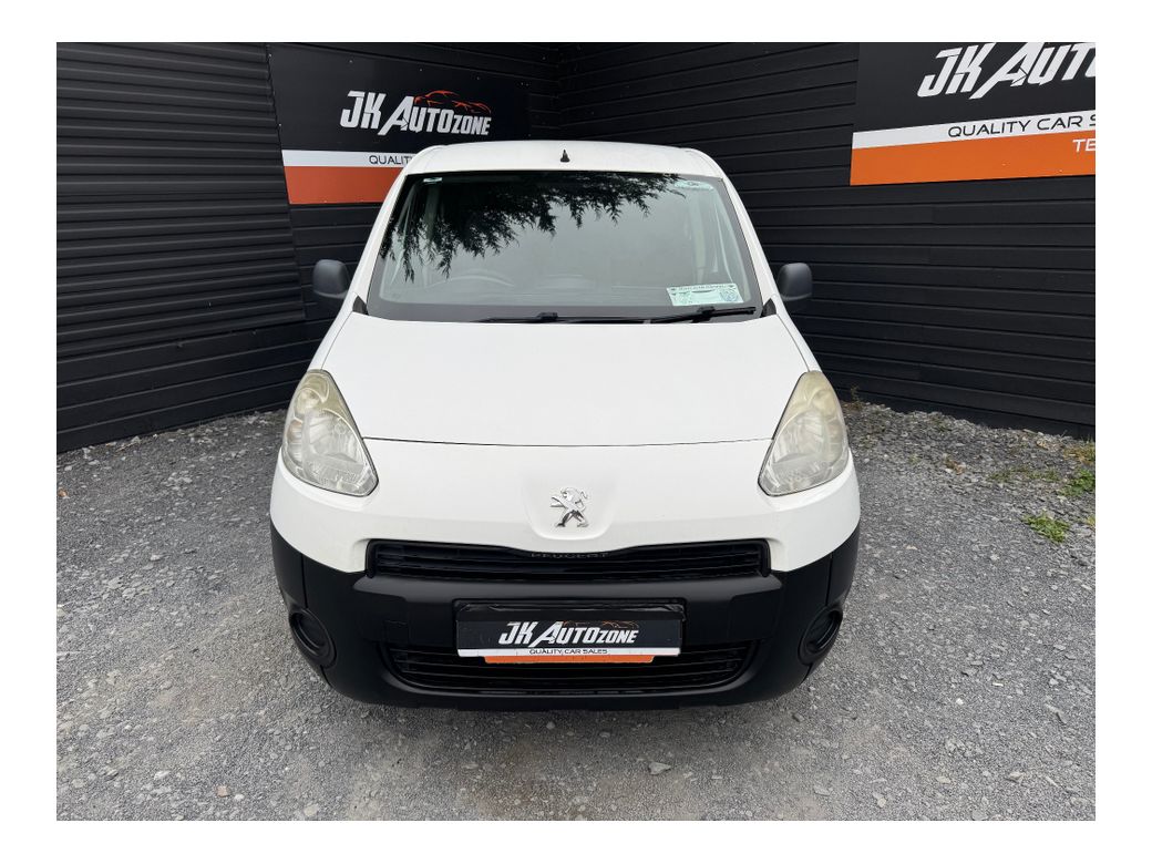 2012 Peugeot Partner