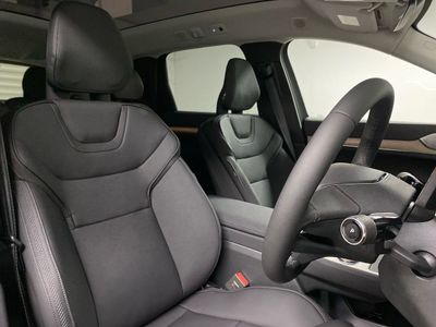 2026 Volvo EX90