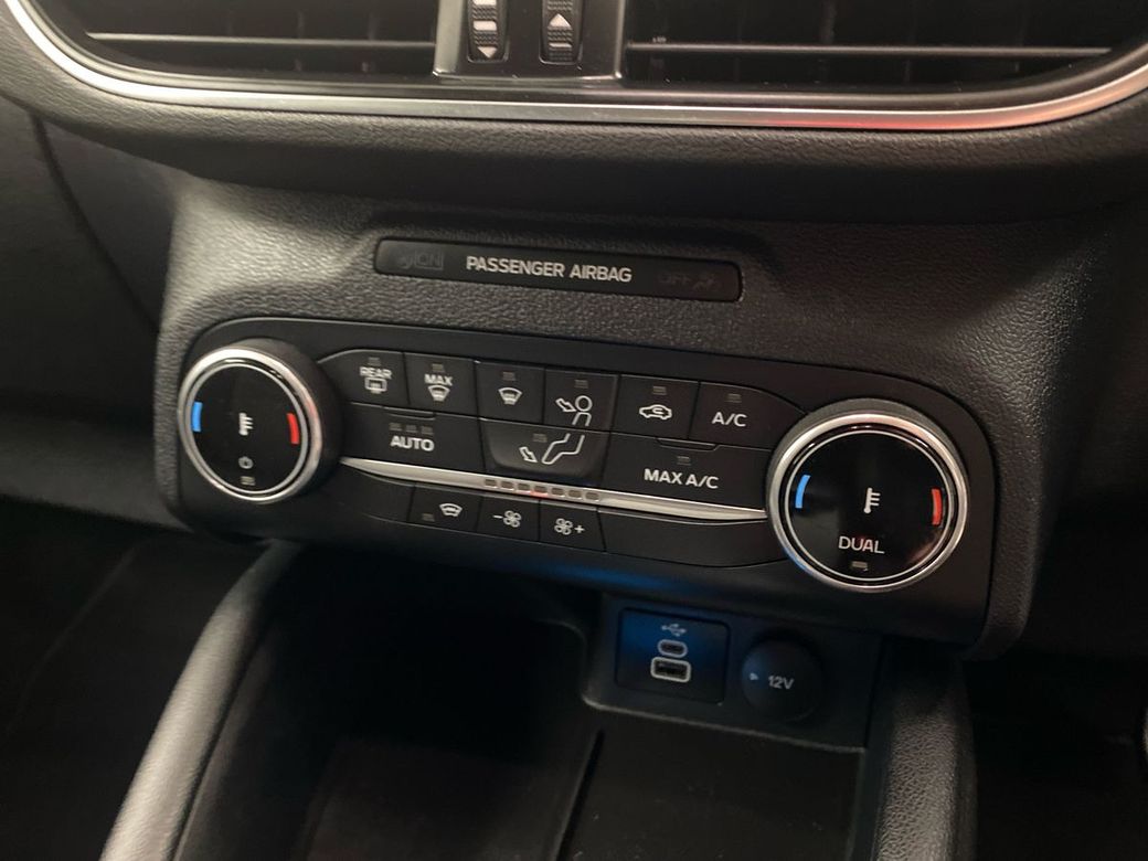 2023 Ford Kuga