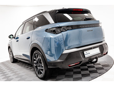 2025 Peugeot 5008