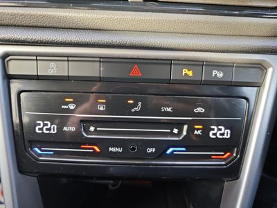 2024 Volkswagen T-Roc