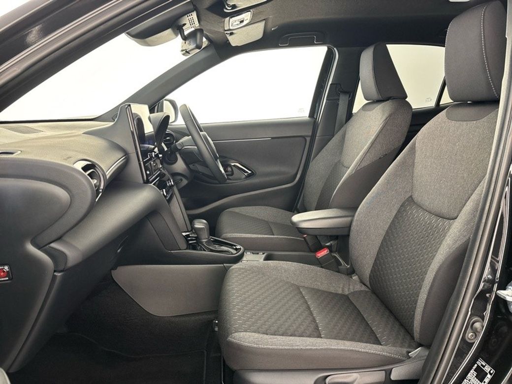 2025 Toyota Yaris Cross