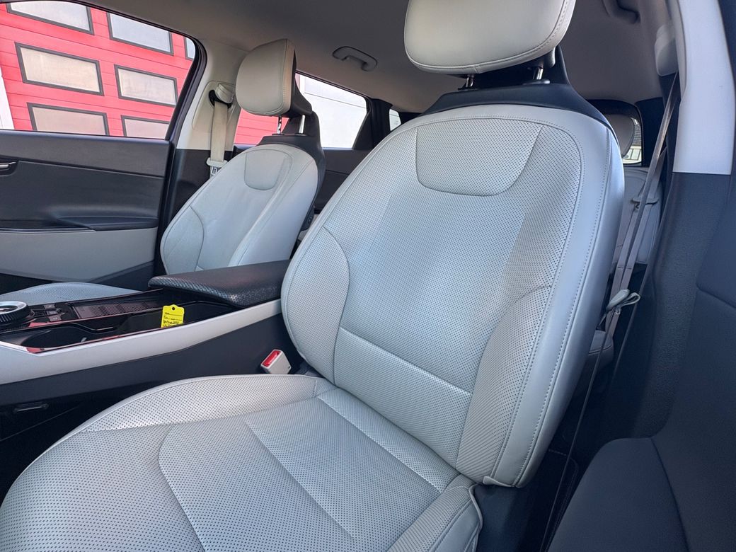 2023 Kia EV6