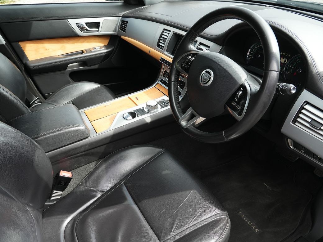 2012 Jaguar XF