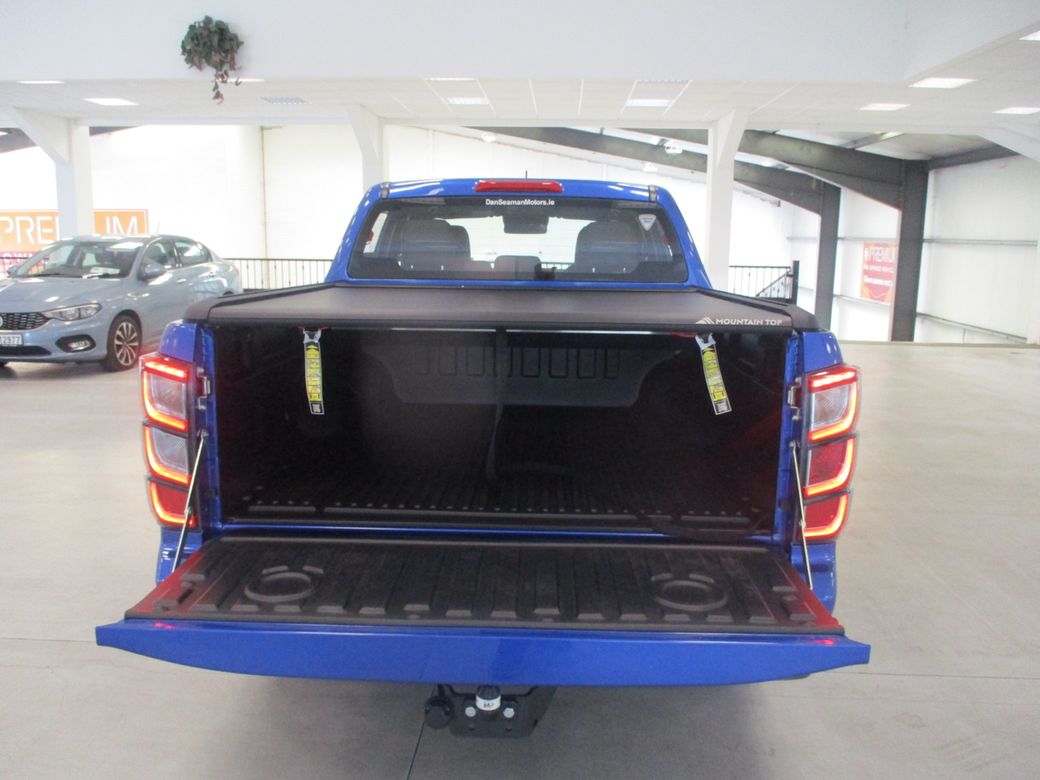 2025 Isuzu D-MAX