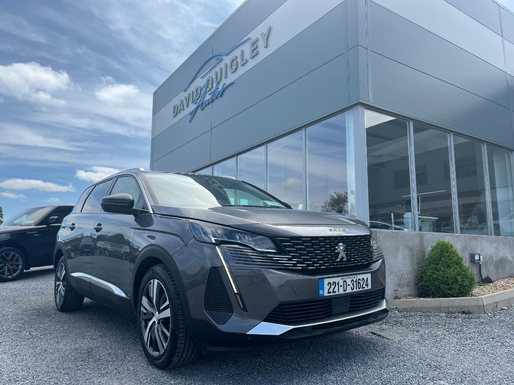 2022 Peugeot 5008