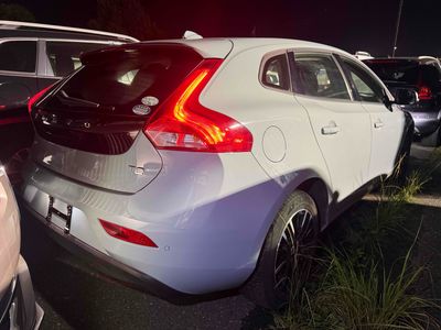 2018 Volvo V40