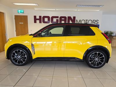 2025 Renault 5