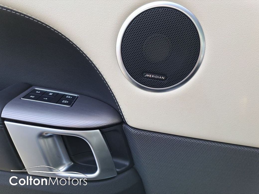 2020 Land Rover Range Rover Sport