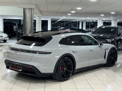 2022 Porsche Taycan