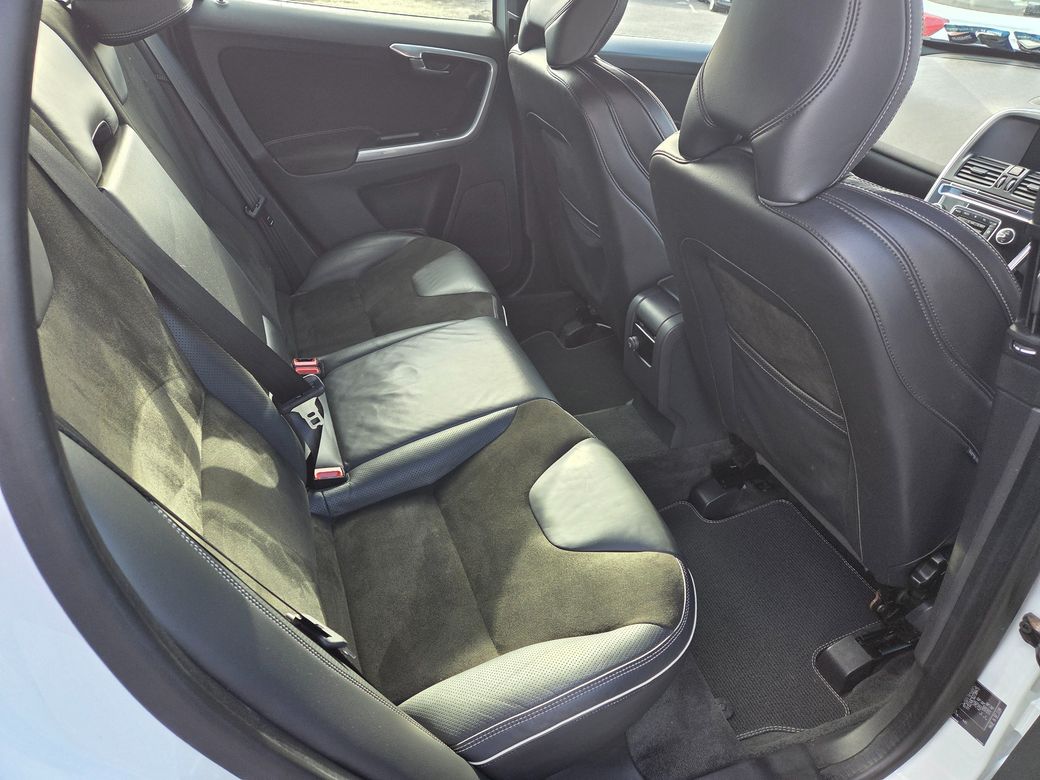 2016 Volvo XC60