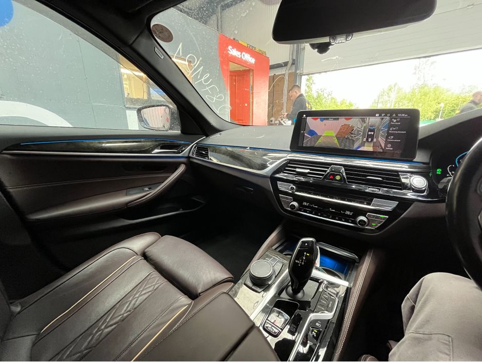 2021 BMW 5 Series