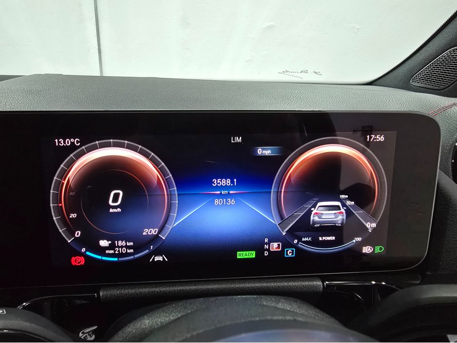 2022 Mercedes-Benz EQA