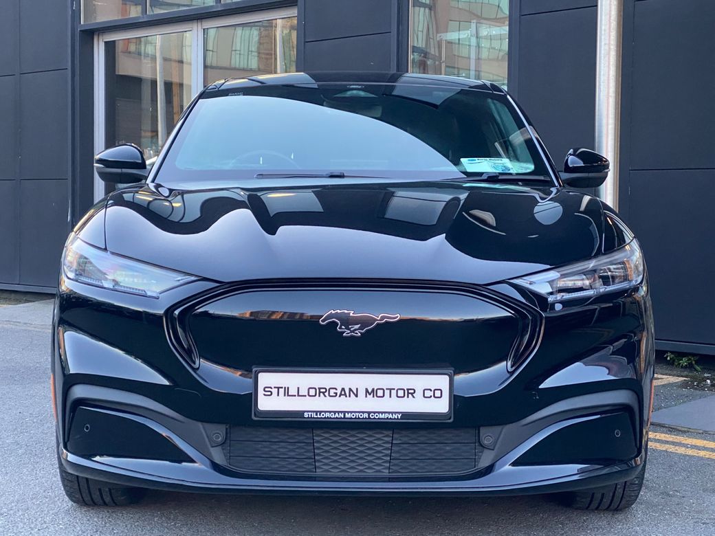 2022 Ford Mustang Mach-e