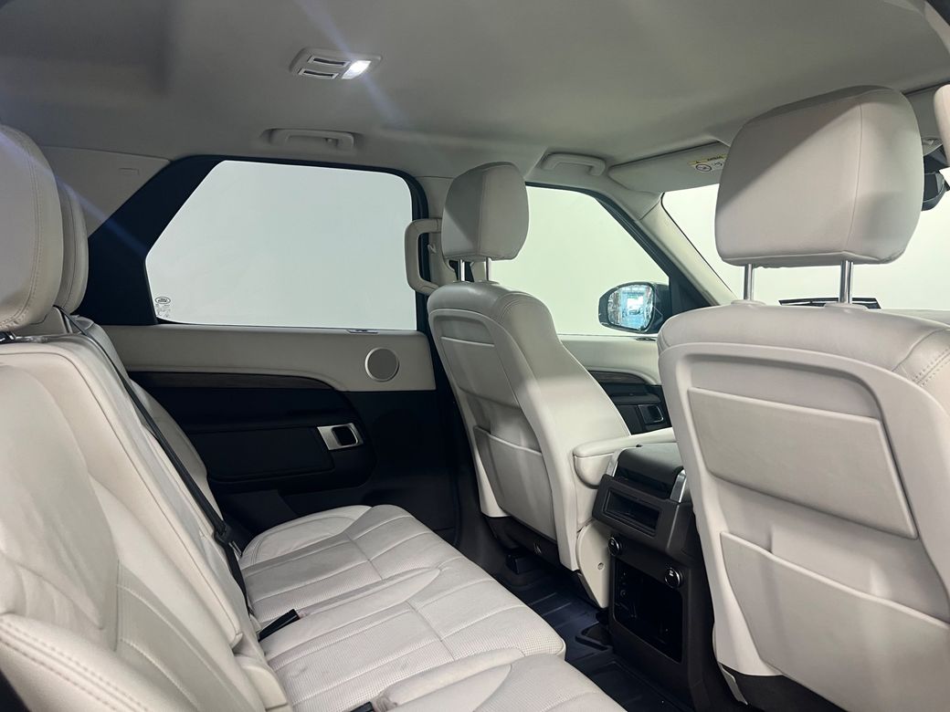 2017 Land Rover Discovery