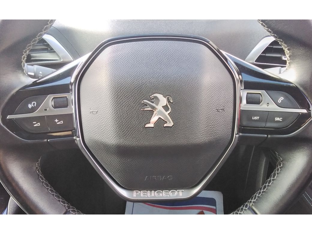 2022 Peugeot 5008