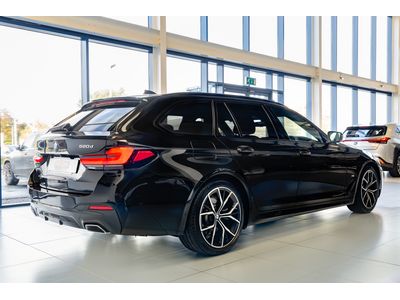 2022 BMW 5 Series