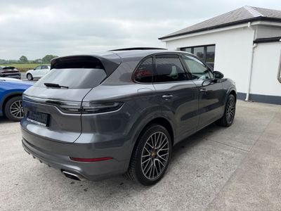 2023 Porsche Cayenne
