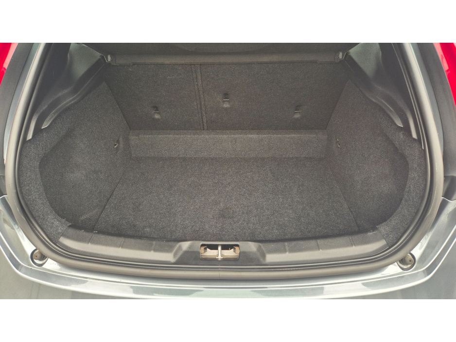 2016 Volvo V40