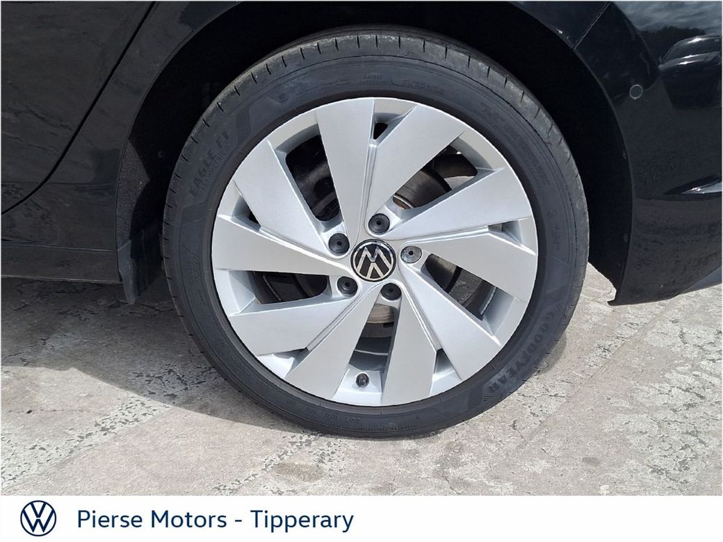 2025 Volkswagen Golf