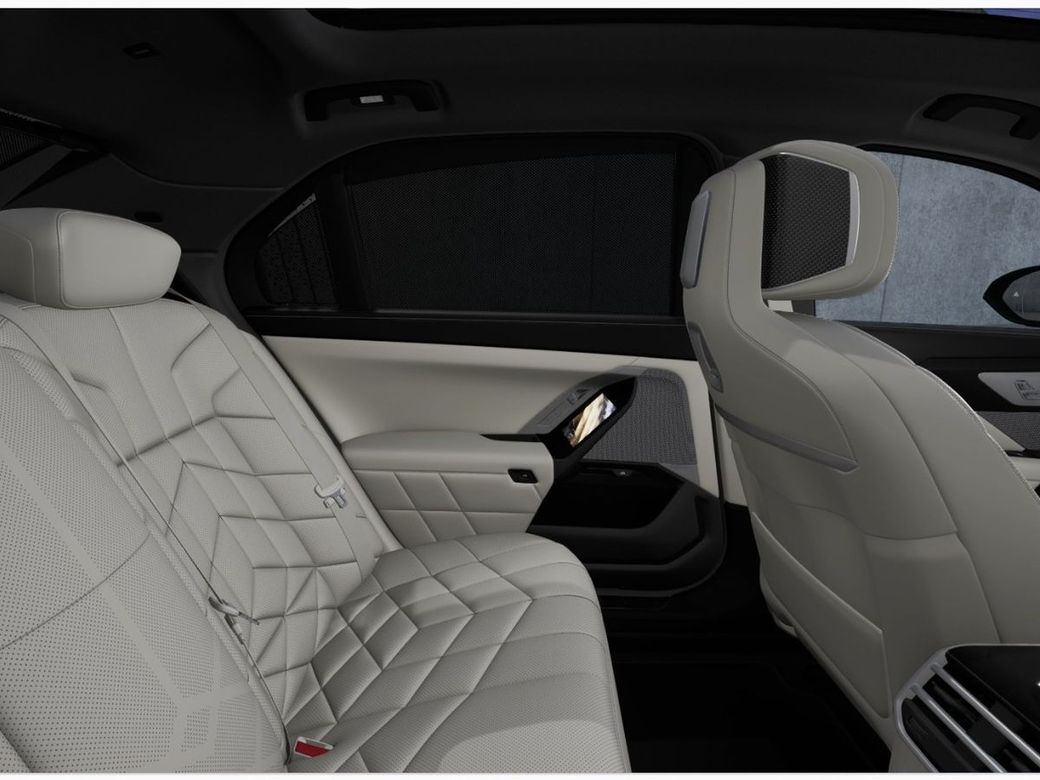2027 BMW 7 Series