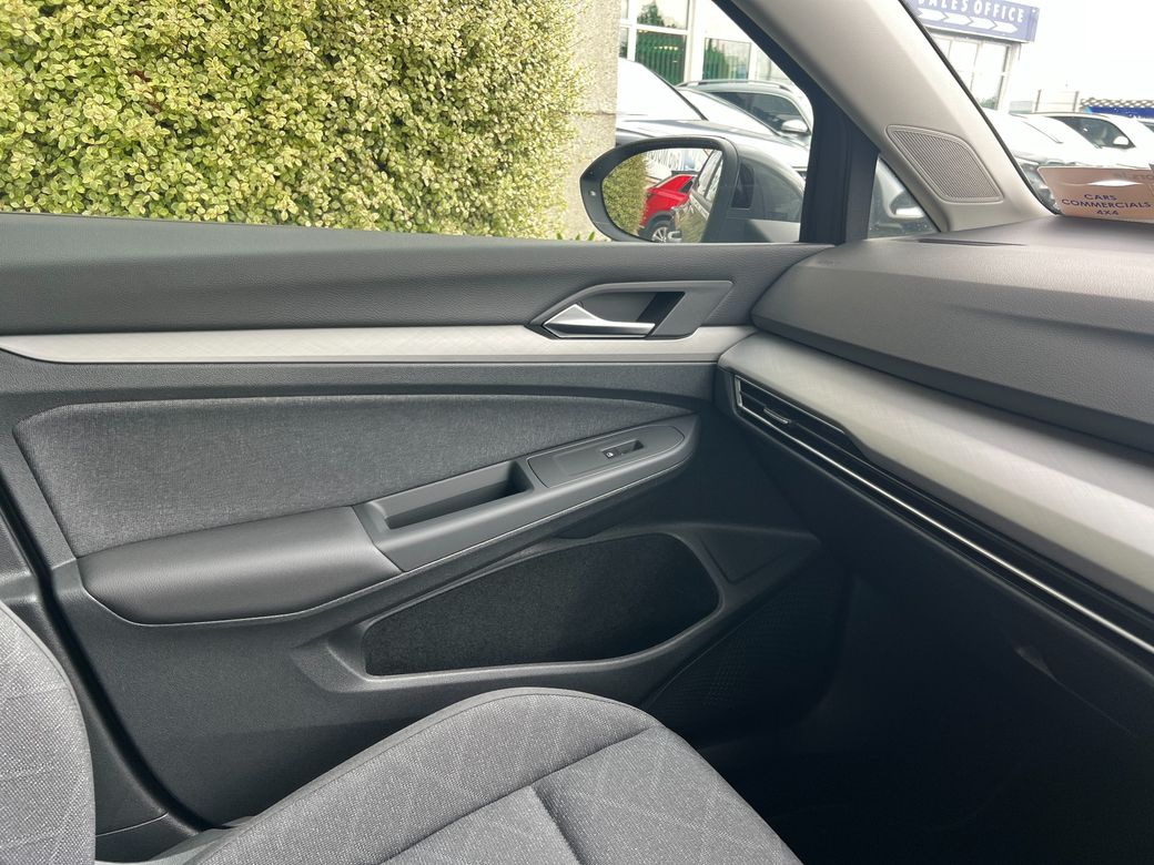 2022 Volkswagen Golf