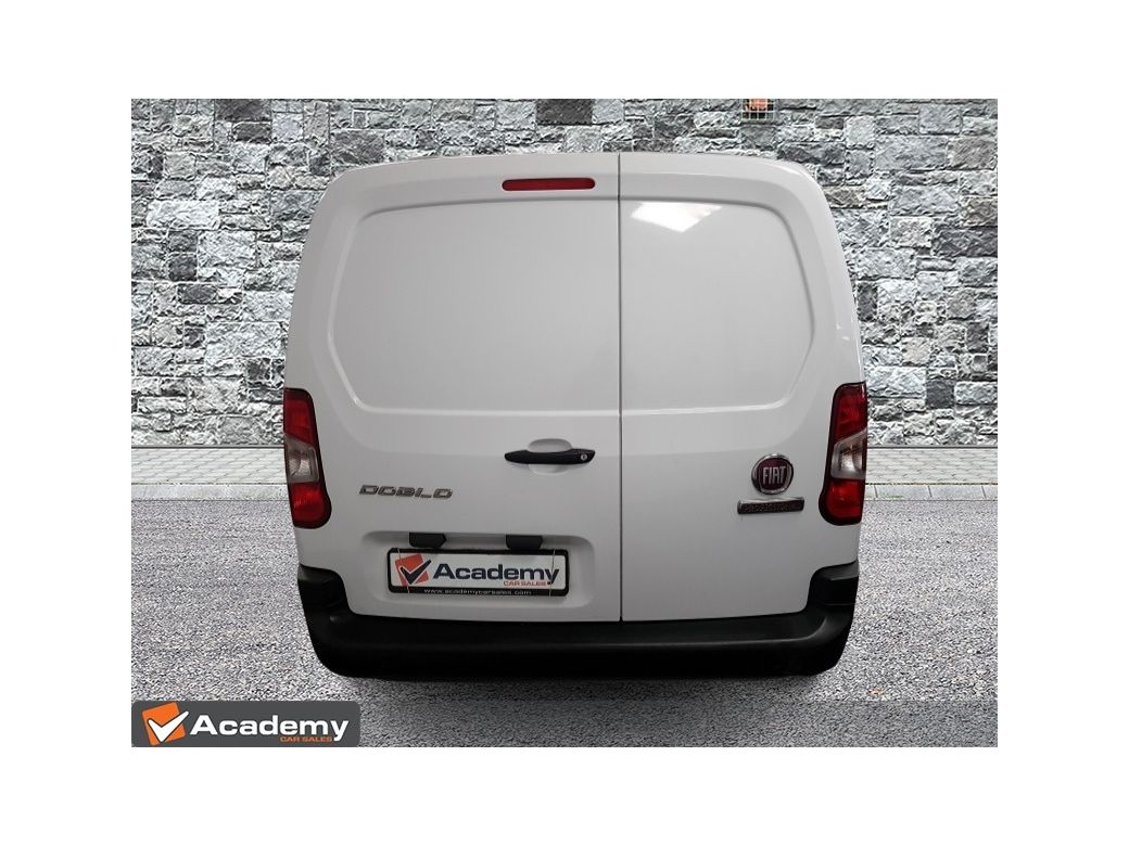 2023 Fiat Doblo