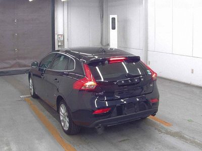 2015 Volvo V40