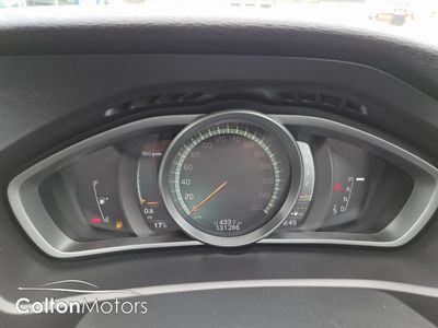 2017 Volvo V40