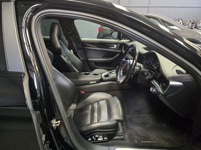 2018 Porsche Panamera