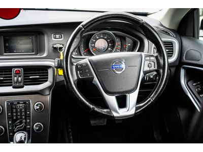 2015 Volvo V40