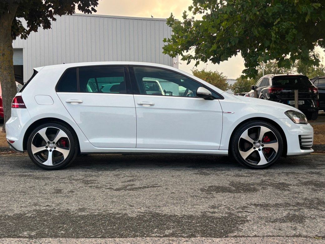 2017 Volkswagen Golf