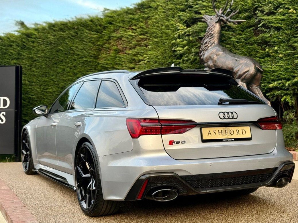 2021 Audi RS6